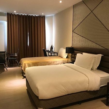 Maxx Hotel Ortigas Pasig City Zewnętrze zdjęcie