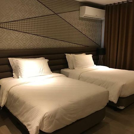 Maxx Hotel Ortigas Pasig City Zewnętrze zdjęcie