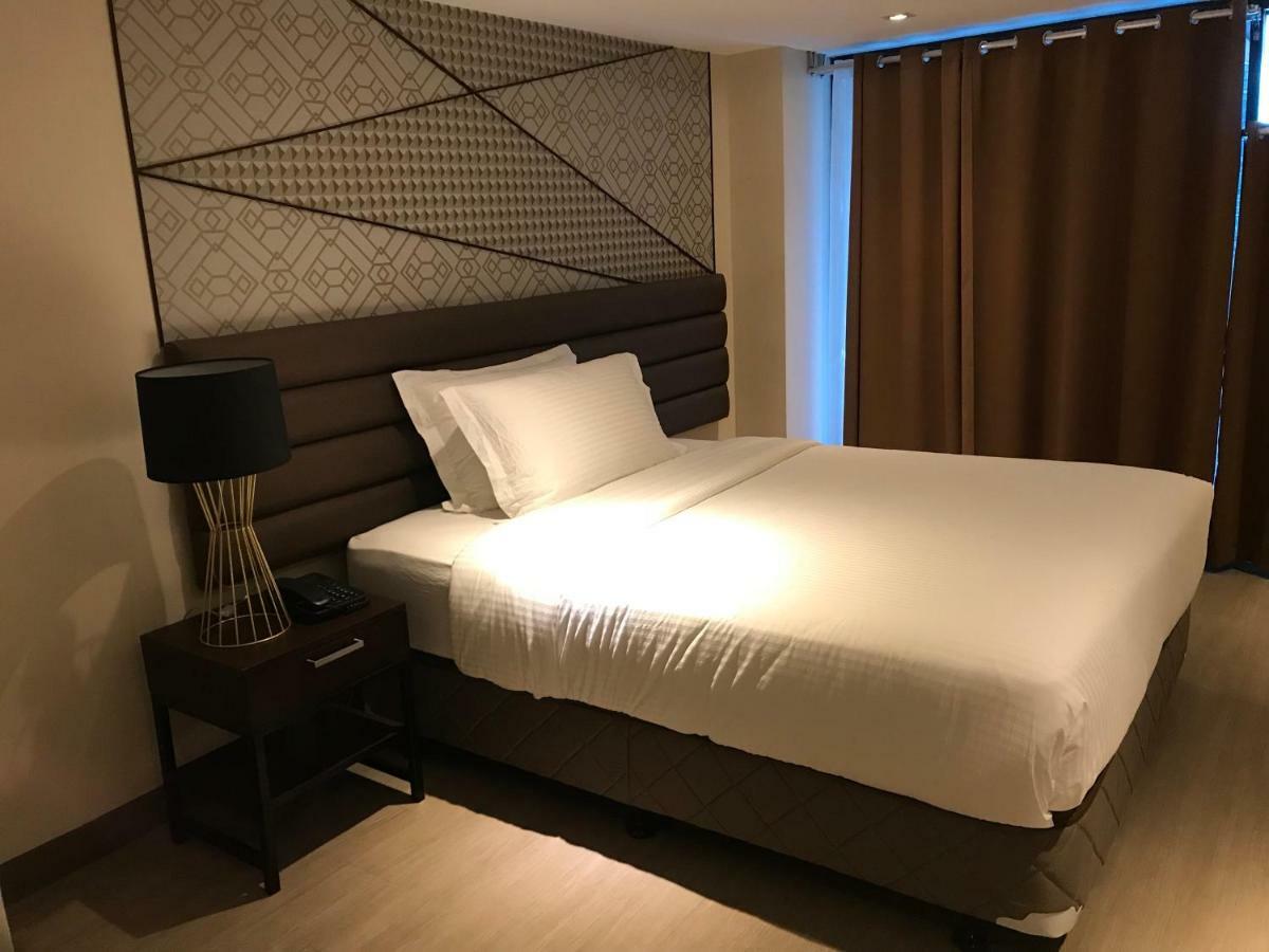 Maxx Hotel Ortigas Pasig City Zewnętrze zdjęcie