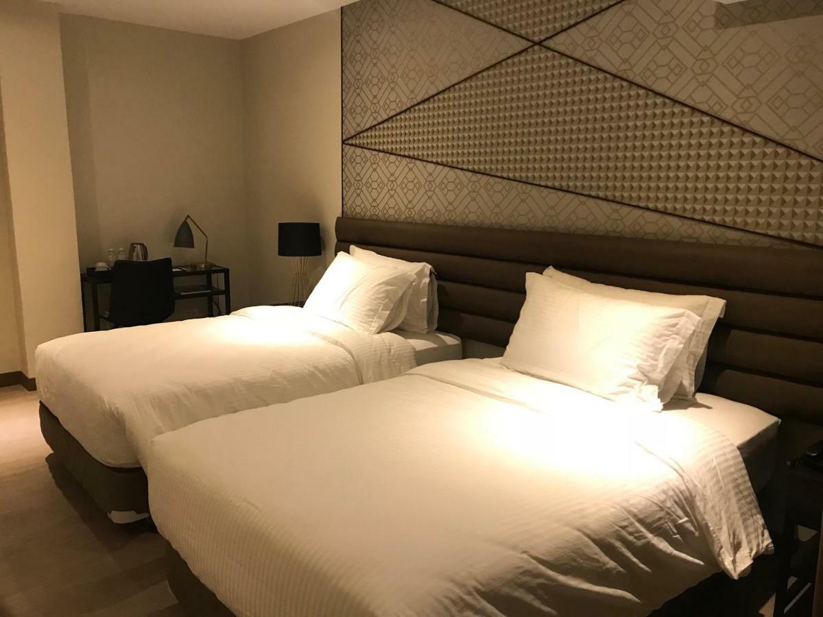 Maxx Hotel Ortigas Pasig City Zewnętrze zdjęcie
